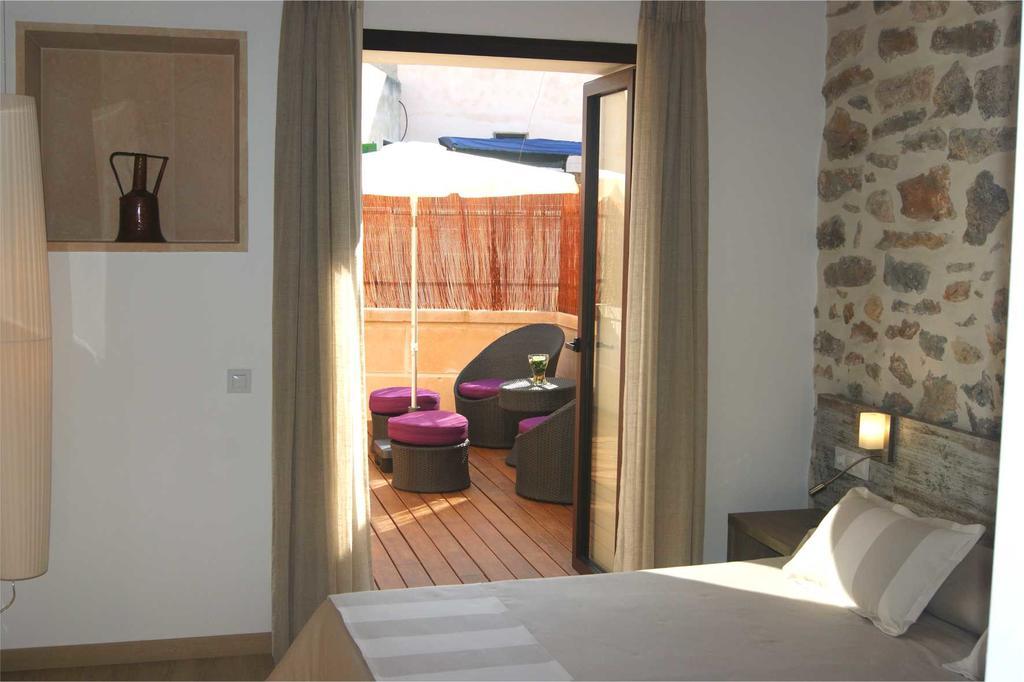 Petit Hotel C'an Mel Ca's Concos des Cavaller Exterior foto